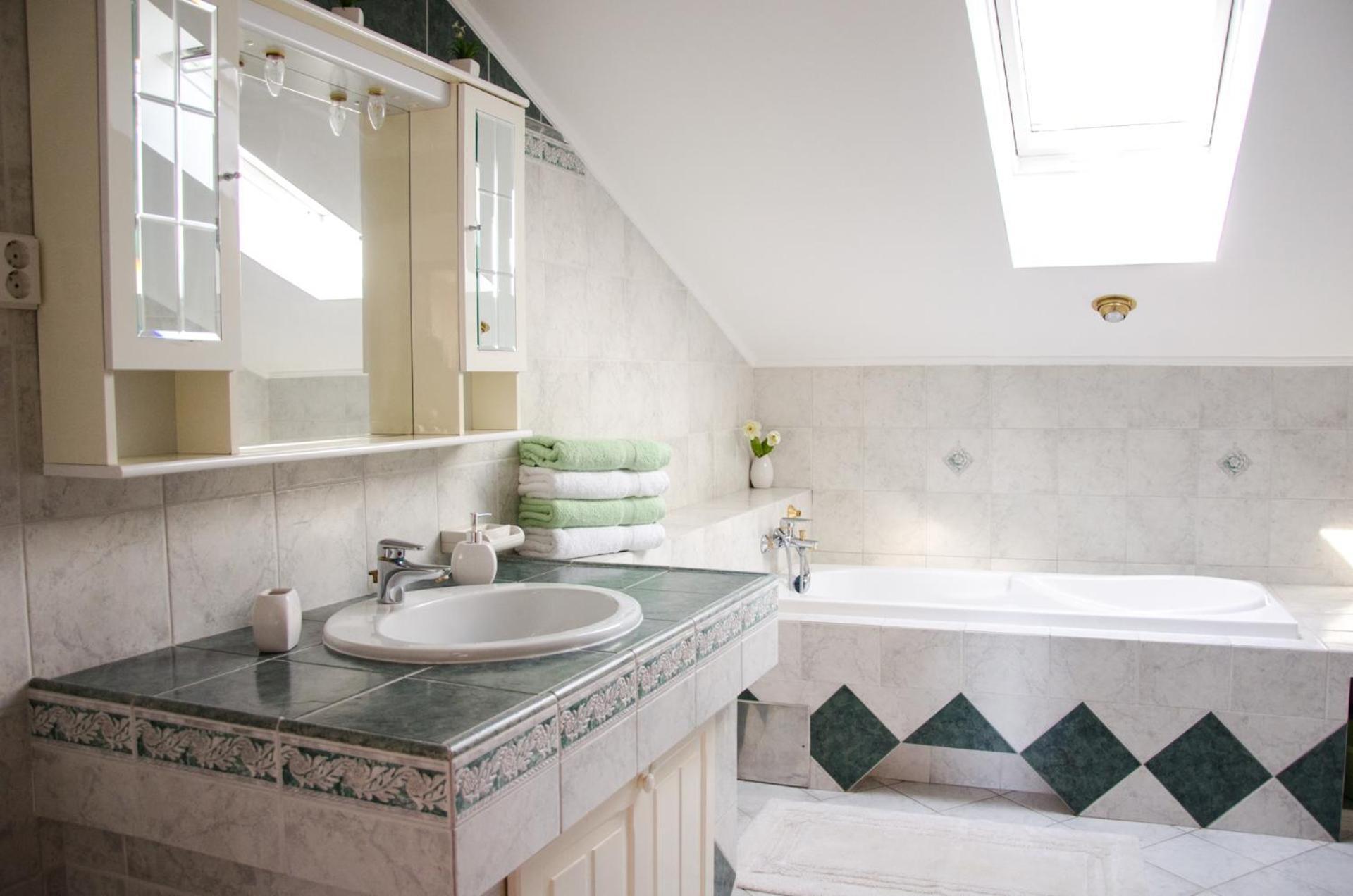 Guesthouse Ruza - Apartments Senj  Ngoại thất bức ảnh