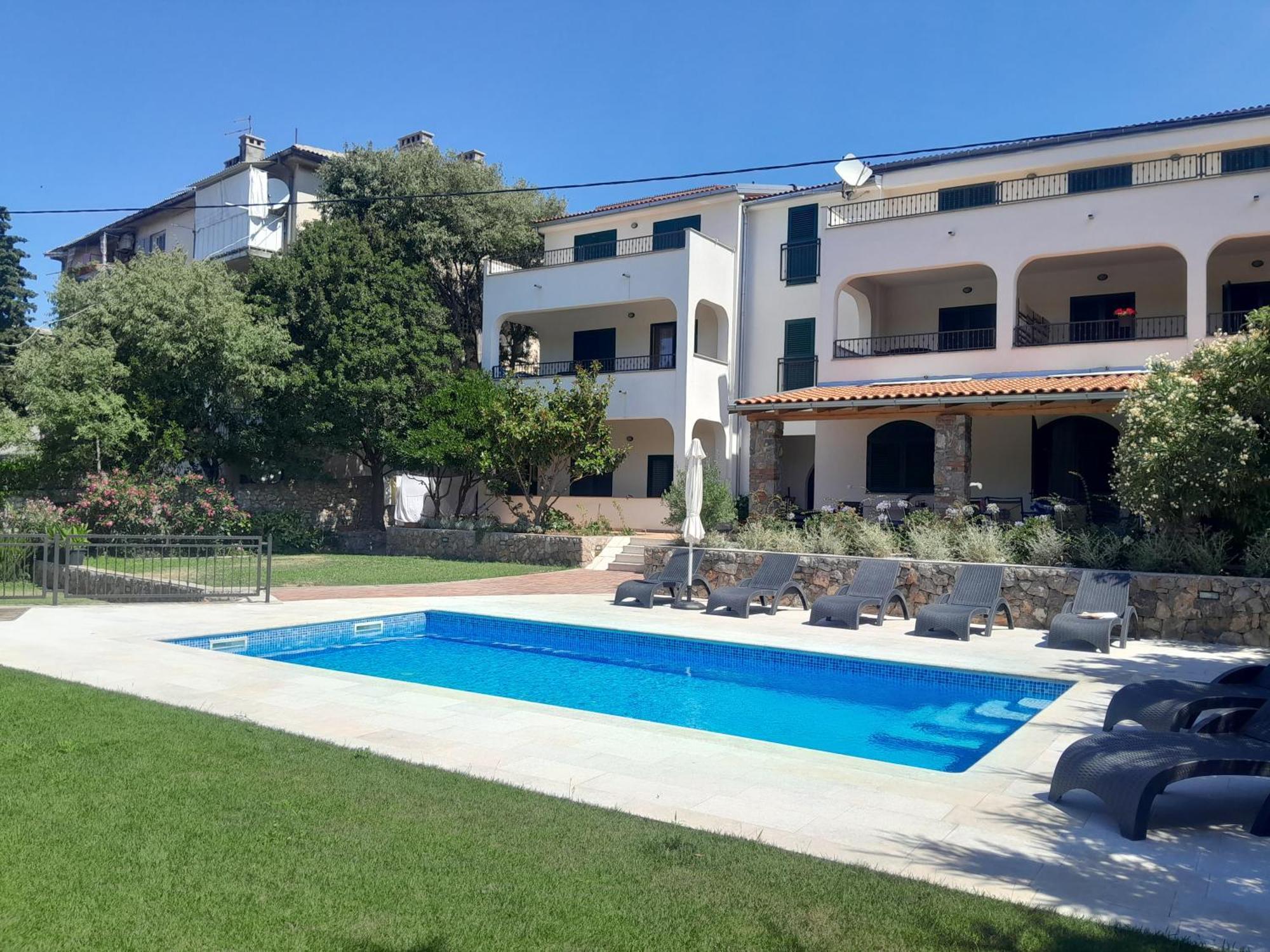 Guesthouse Ruza - Apartments Senj  Ngoại thất bức ảnh