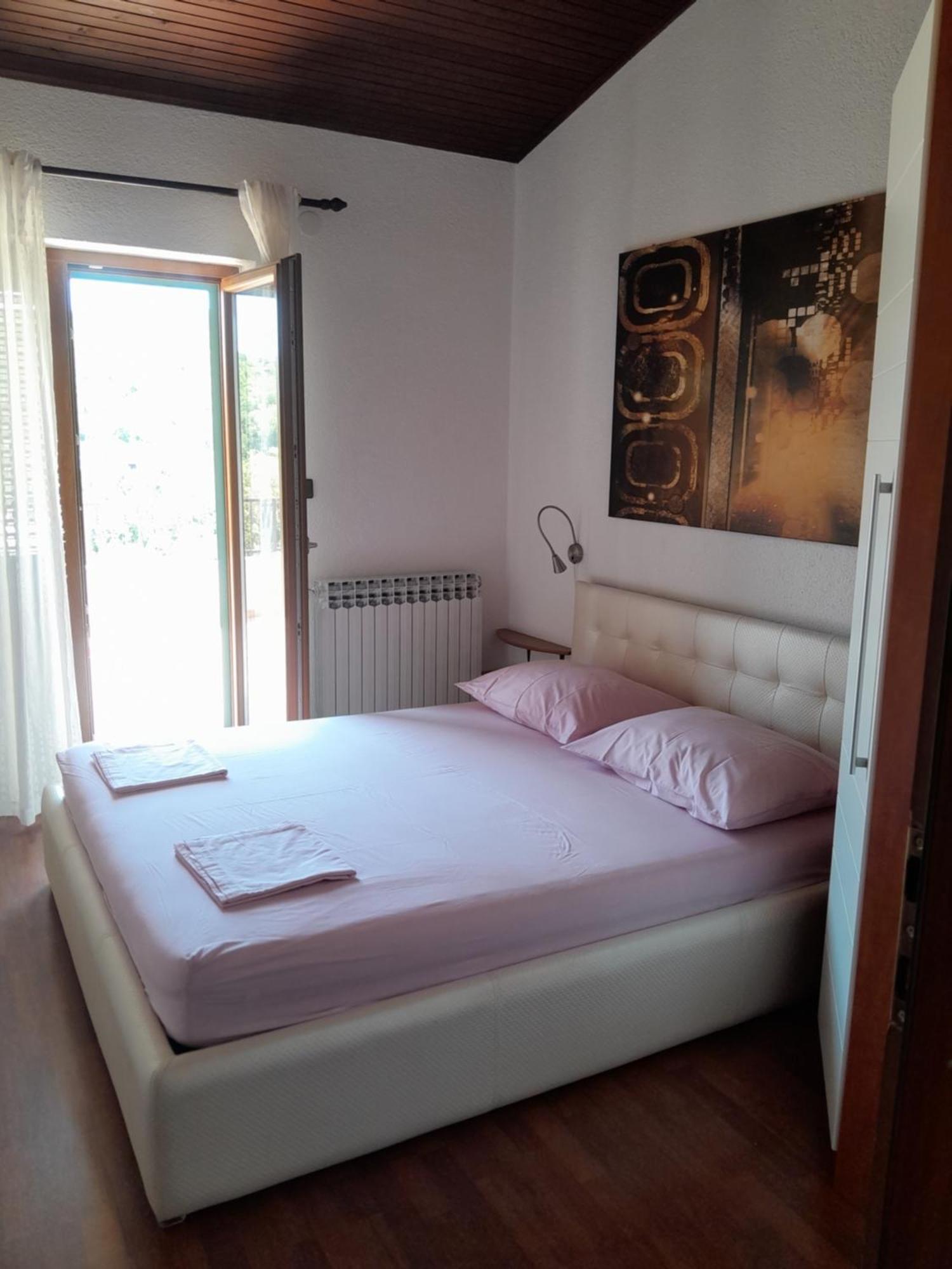 Guesthouse Ruza - Apartments Senj  Ngoại thất bức ảnh